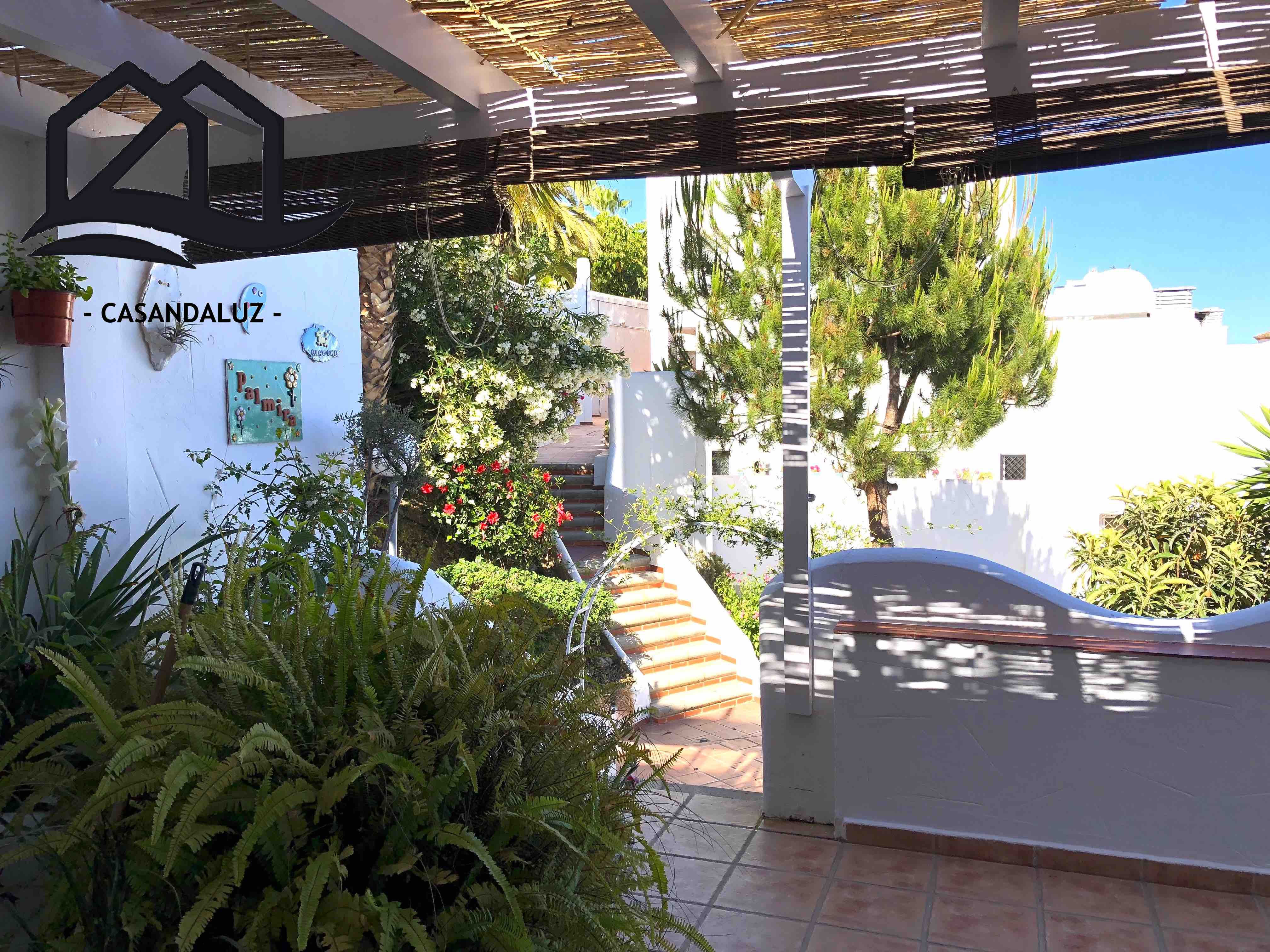 Maison mitoyenne avec vue sur la mer Benajarafe (Malaga)