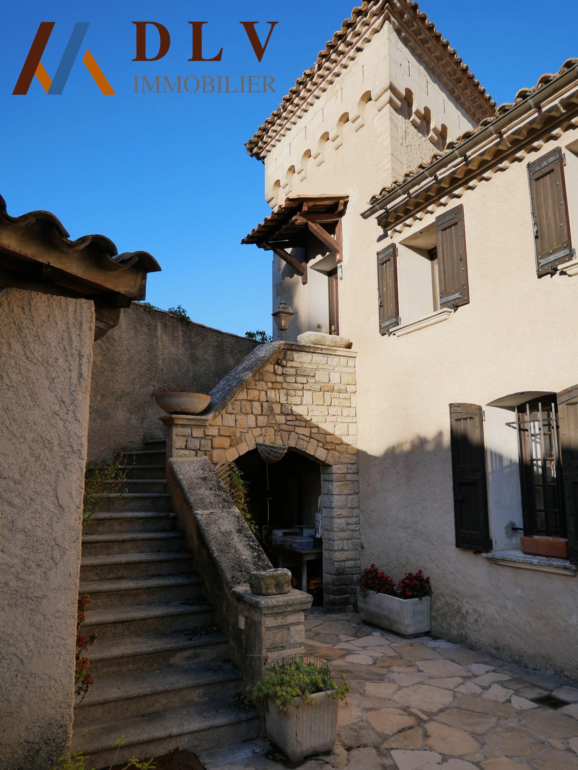 Demeure de prestige / Château du XVIIIème en Provence